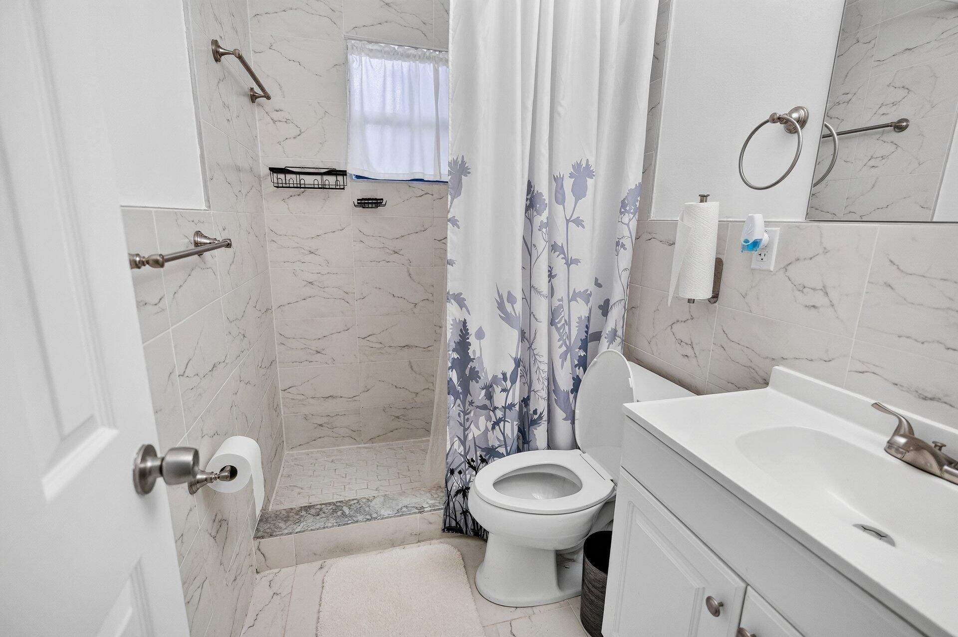 2220 N 57th Terrace, Hollywood, FL 33021 Photo