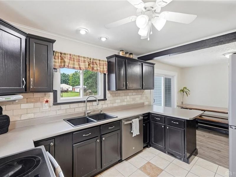 39 Oaksmere Road, Springfield, OH 45503 Photo 6