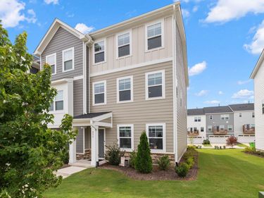 455 Deercroft Drive, Apex, NC 27539