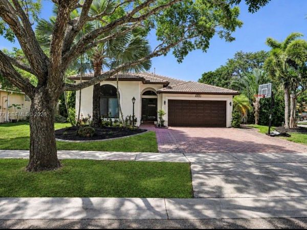 14298 NW 23rd St, Pembroke Pines, FL 33028