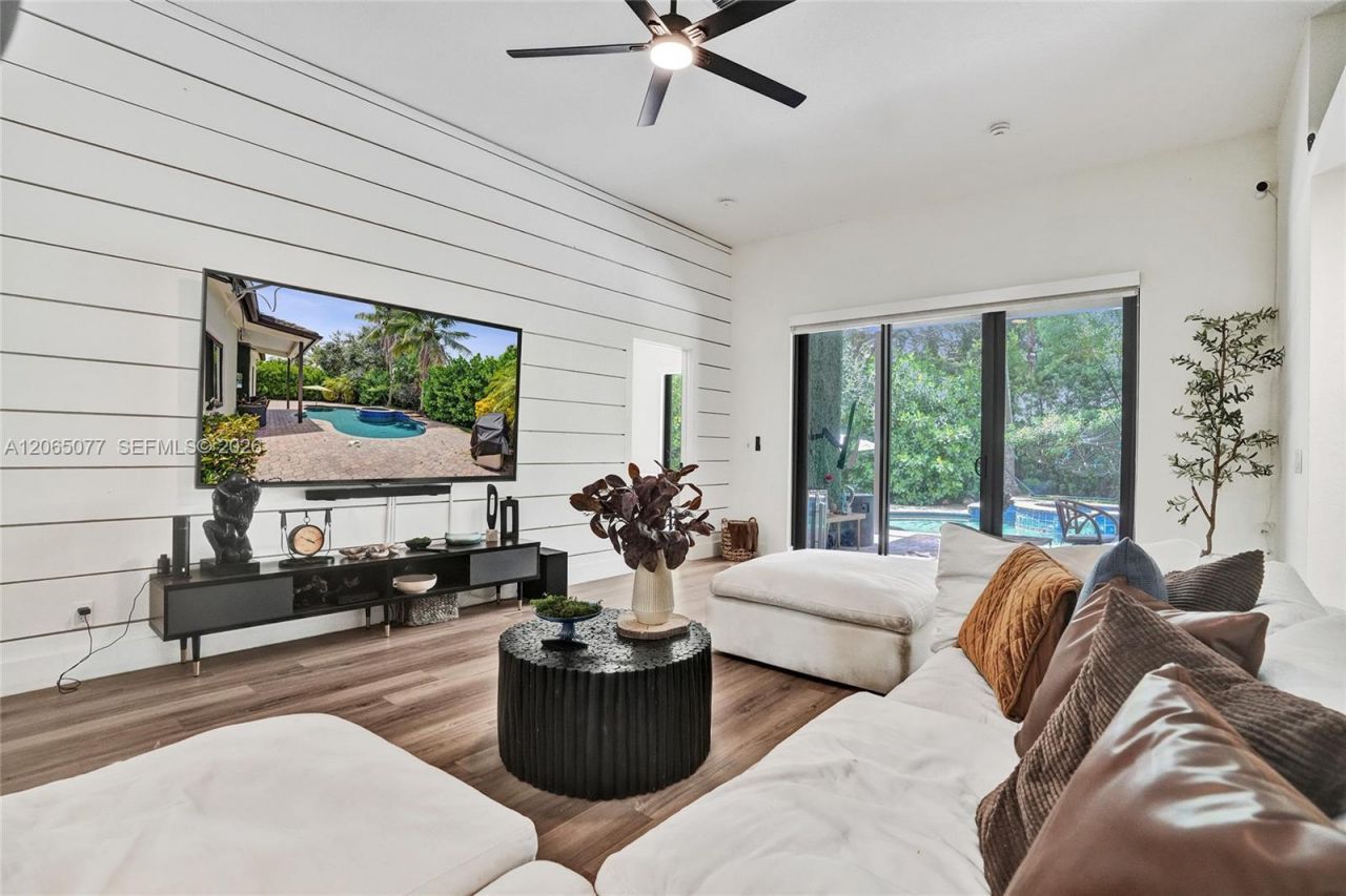 14298 NW 23rd St, Pembroke Pines, FL 33028 Photo