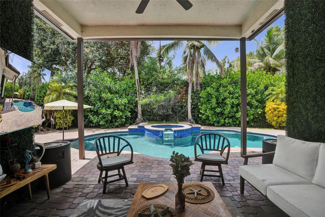 14298 NW 23rd St, Pembroke Pines, FL 33028 Photo