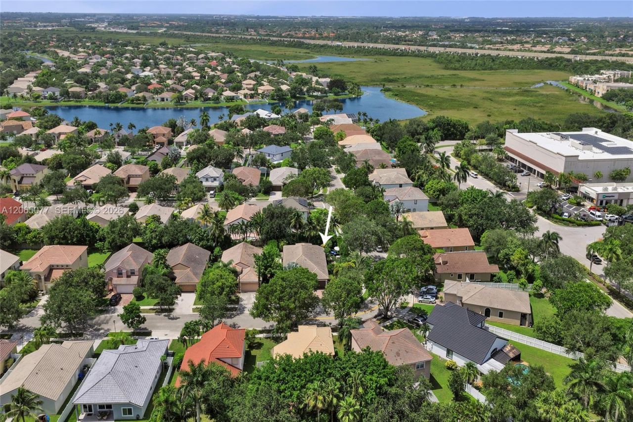 14298 NW 23rd St, Pembroke Pines, FL 33028 Photo