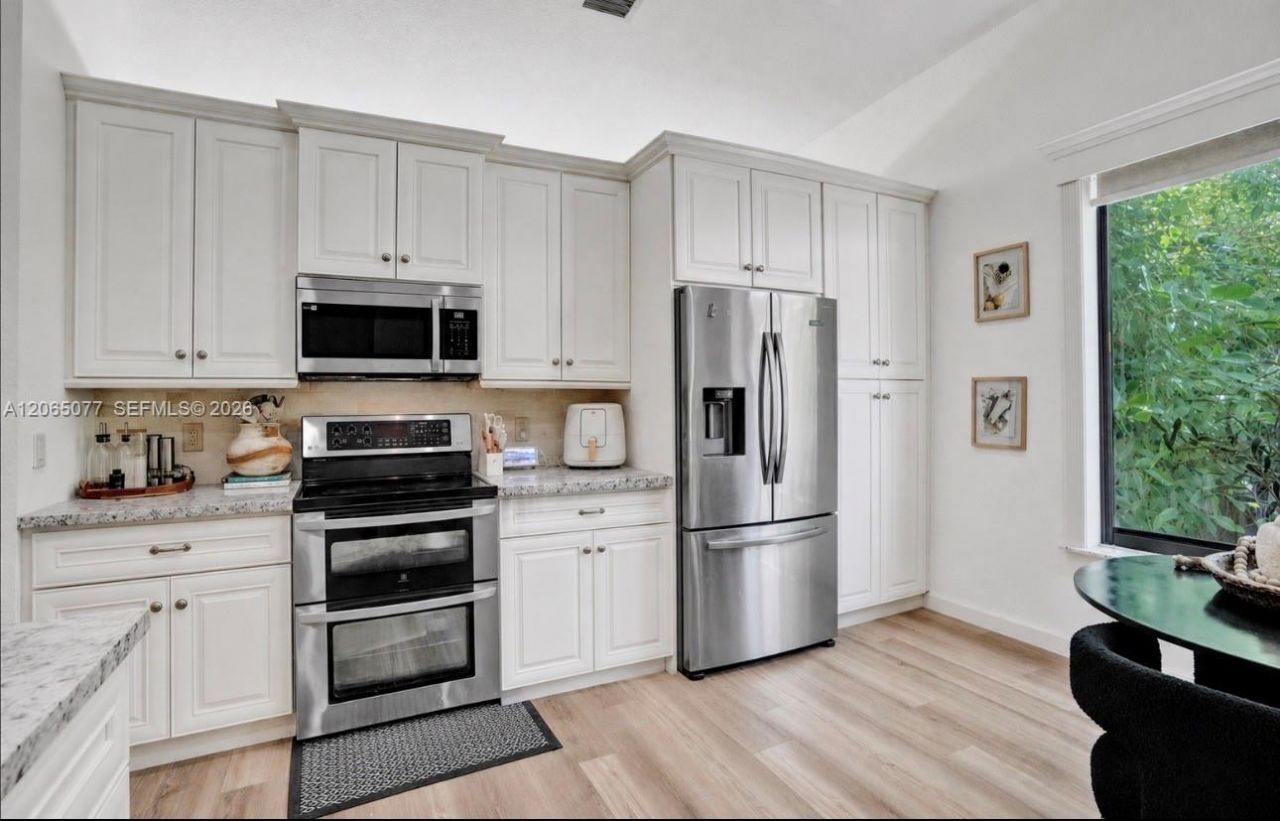 14298 NW 23rd St, Pembroke Pines, FL 33028 Photo
