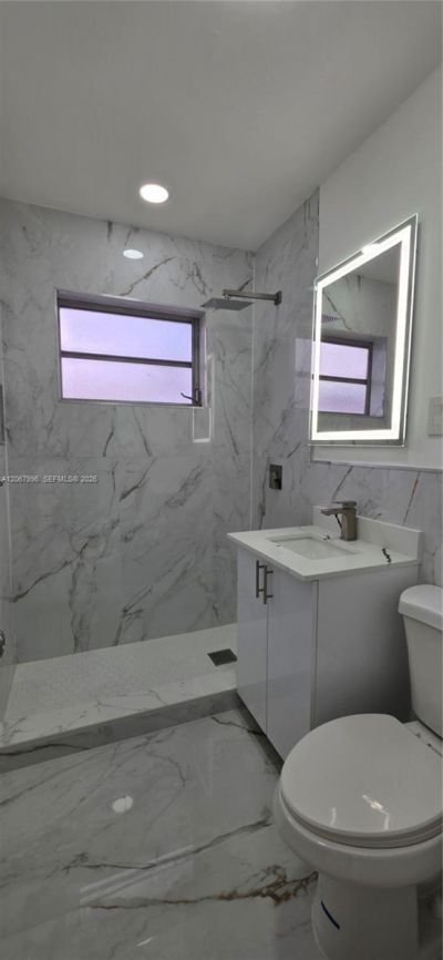 21 NW 32nd Ct , Miami, FL 33125 Photo