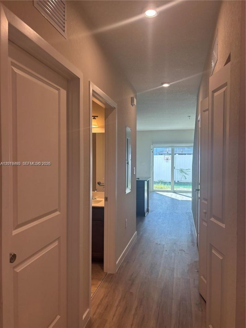 1021 NW 5th St, Florida City, FL 33034 Photo