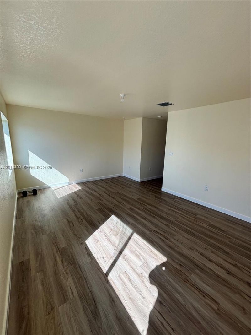 1021 NW 5th St, Florida City, FL 33034 Photo