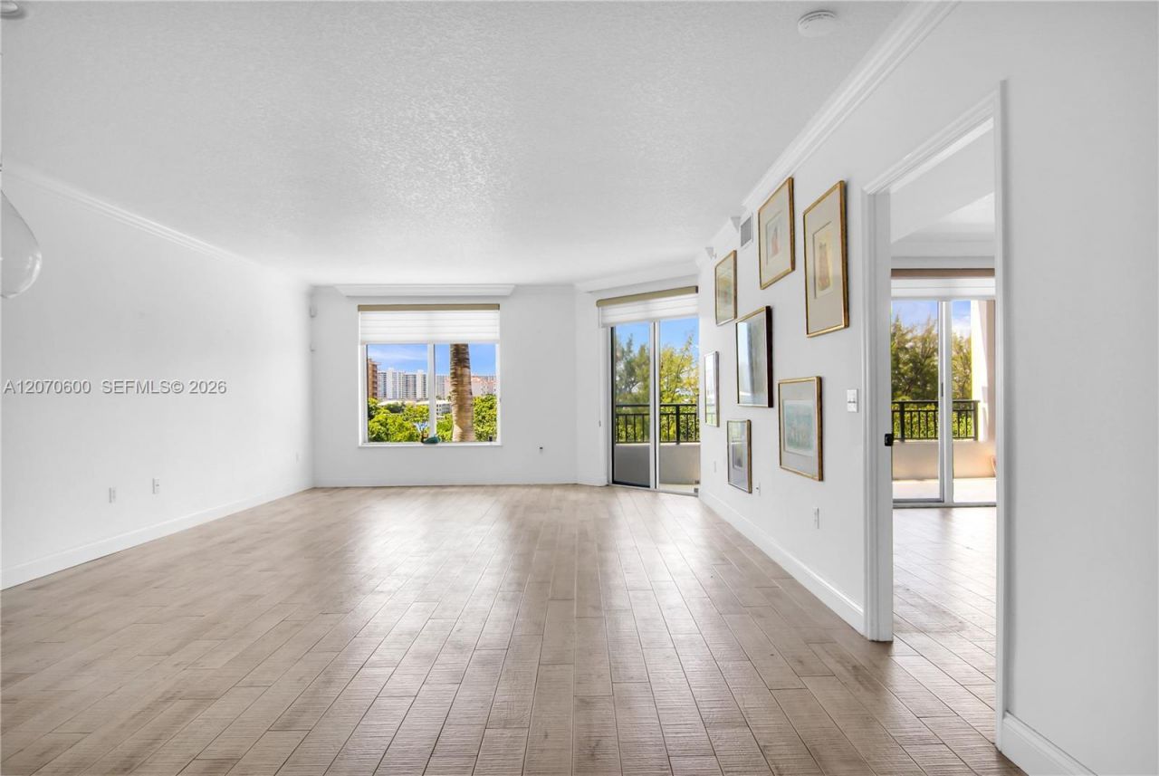 2880 NE 14th St Cswy, Unit 311, Pompano Beach, FL 33062 Photo