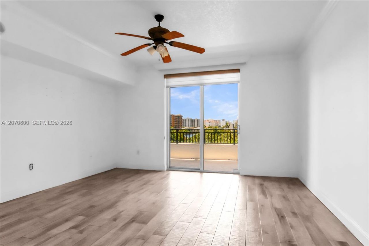 2880 NE 14th St Cswy, Unit 311, Pompano Beach, FL 33062 Photo