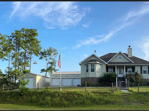 9051 Dolive Rd, Spanish Fort, AL 36527