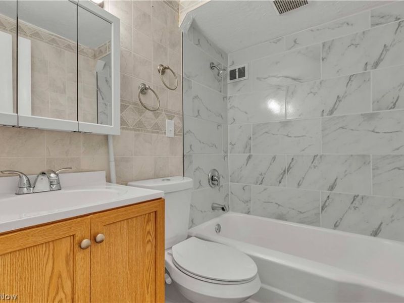 900 Eloise Drive, Cleveland Heights, OH 44112 Photo 32