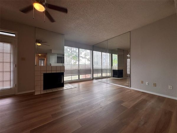 3416 Country Club Drive W, Unit 123, Irving, TX 75038