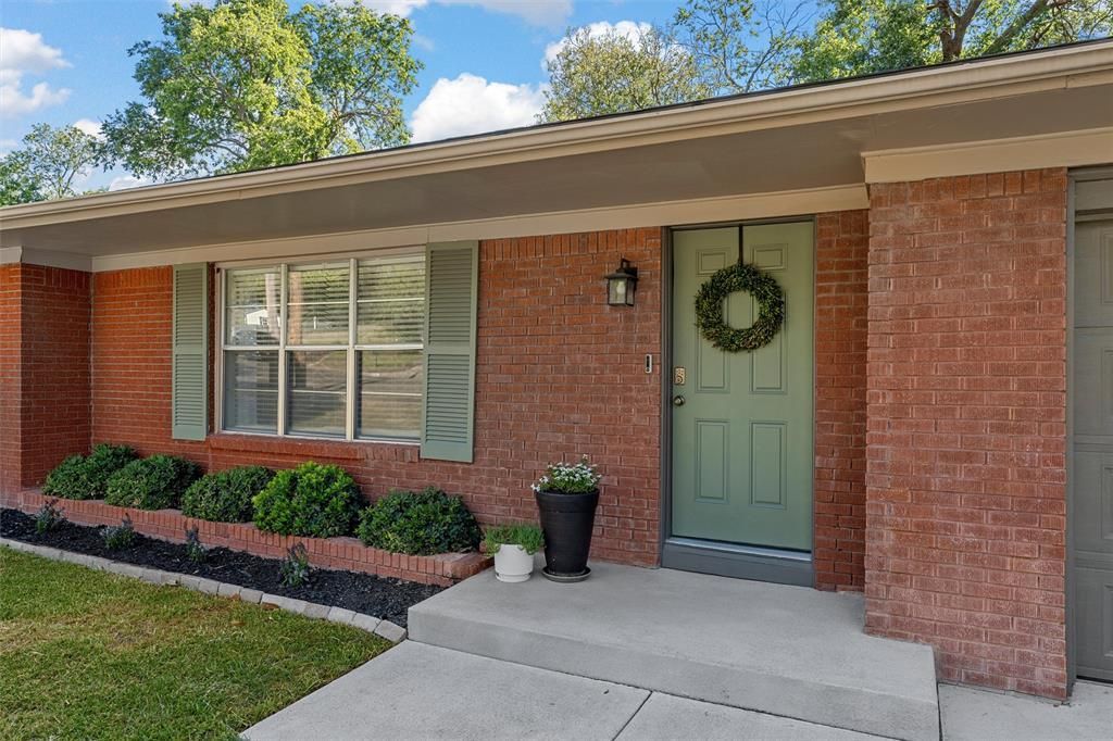 2330 Oak Cliff Drive, Waco, TX 76710 Main Photo