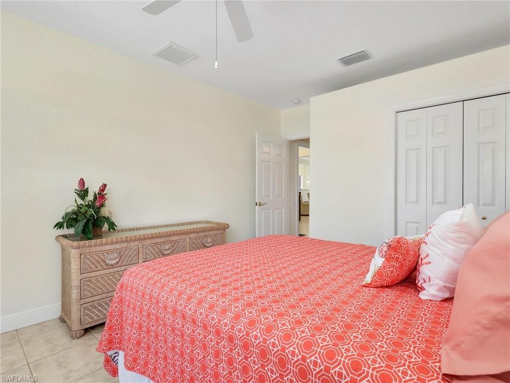 9640 Raven Ct, Estero, FL 33928 Photo
