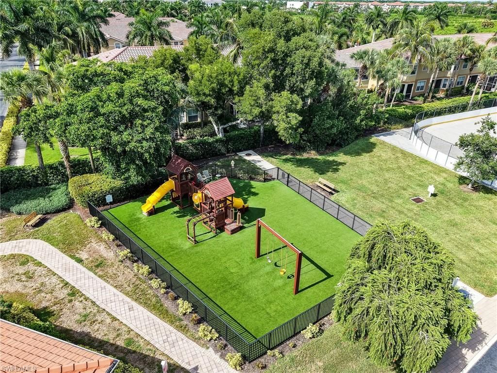 9640 Raven Ct, Estero, FL 33928 Photo