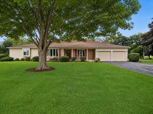 3715 Live Oak Road , Crystal Lake, IL 60012