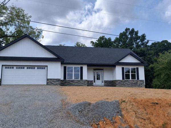 1269 Tuckaleechee Tr, Maryville, TN 37803