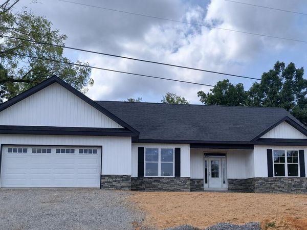 1263 Tuckaleechee Tr, Maryville, TN 37803