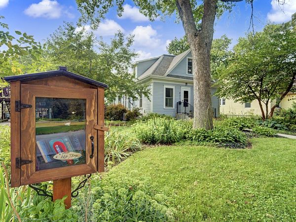 821 Clark Avenue, Ames, IA 50010