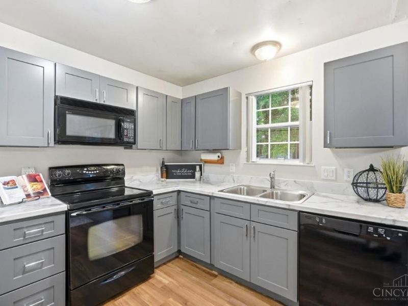 7906 Mulberry Street, Maineville, OH 45039 Photo 14