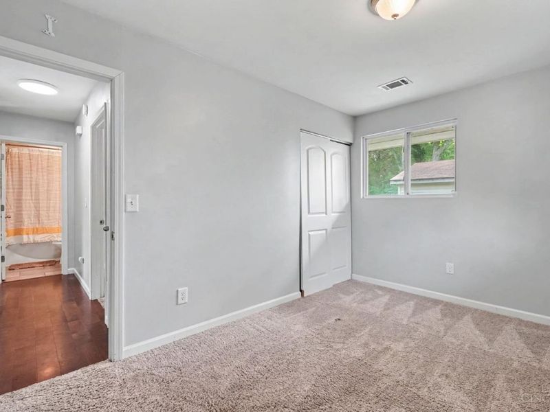 996 Seminole Trail, Milford, OH 45150 Photo 16