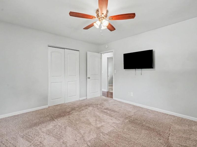996 Seminole Trail, Milford, OH 45150 Photo 19