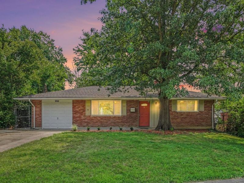 996 Seminole Trail, Milford, OH 45150 Photo 2