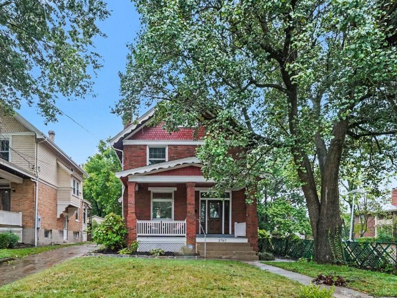 3787 Hyde Park Avenue, Cincinnati, OH 45209 Photo 2