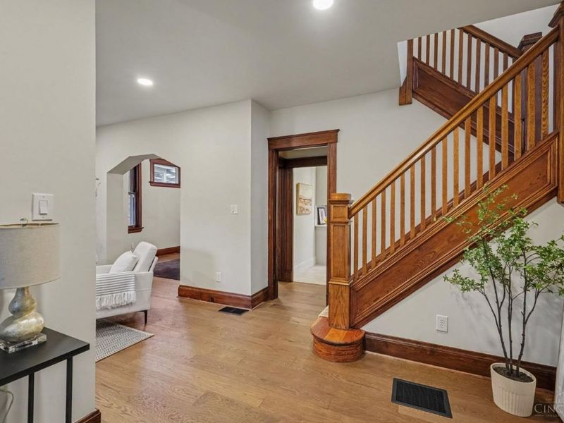 3787 Hyde Park Avenue, Cincinnati, OH 45209 Photo 5