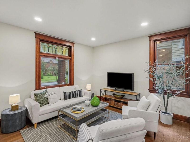 3787 Hyde Park Avenue, Cincinnati, OH 45209 Photo 6