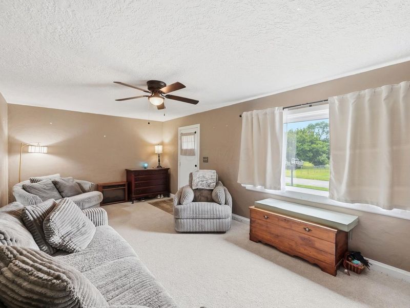 39 Oaksmere Road , Springfield, OH 45503 Photo 3