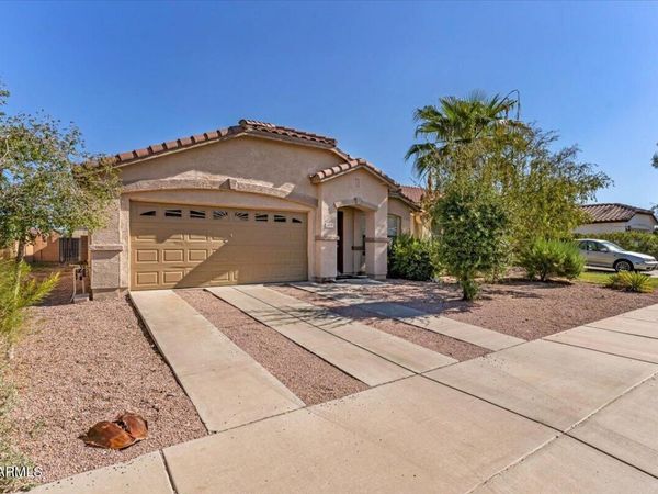 218 E MILADA Drive, Phoenix, AZ 85042