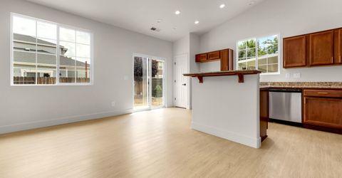 8918 Finnsech Drive, Reno, NV 89506 Photo