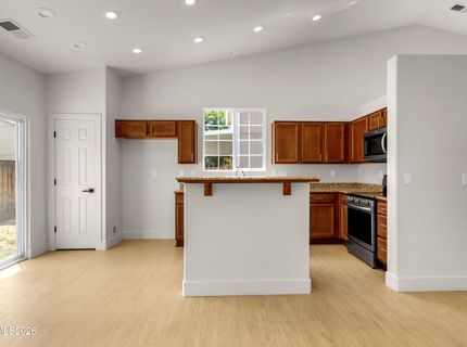 8918 Finnsech Drive, Reno, NV 89506 Photo