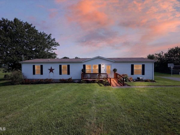 110 Maxine Road, Fall Branch, TN 37656