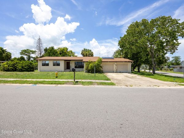808 Kensington Drive , Cocoa, FL 32922
