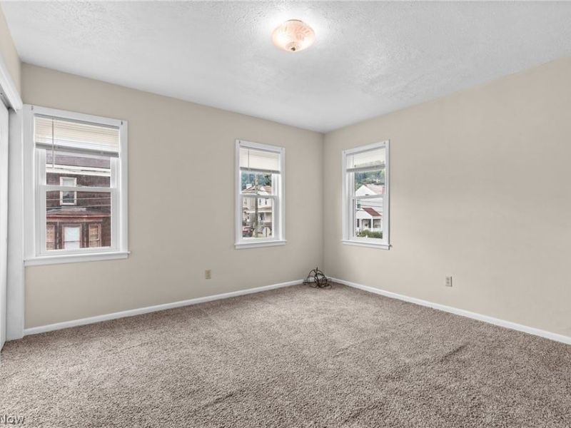523 Washington Street, Martins Ferry, OH 43935 Photo 20