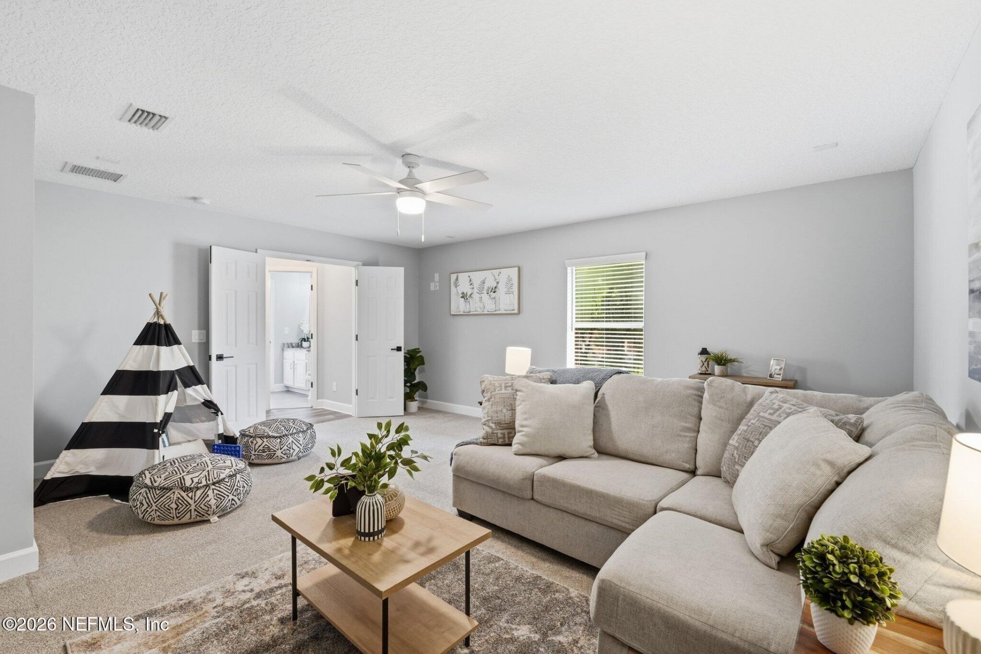 1527 Royal County Drive, Jacksonville, FL 32221 Photo