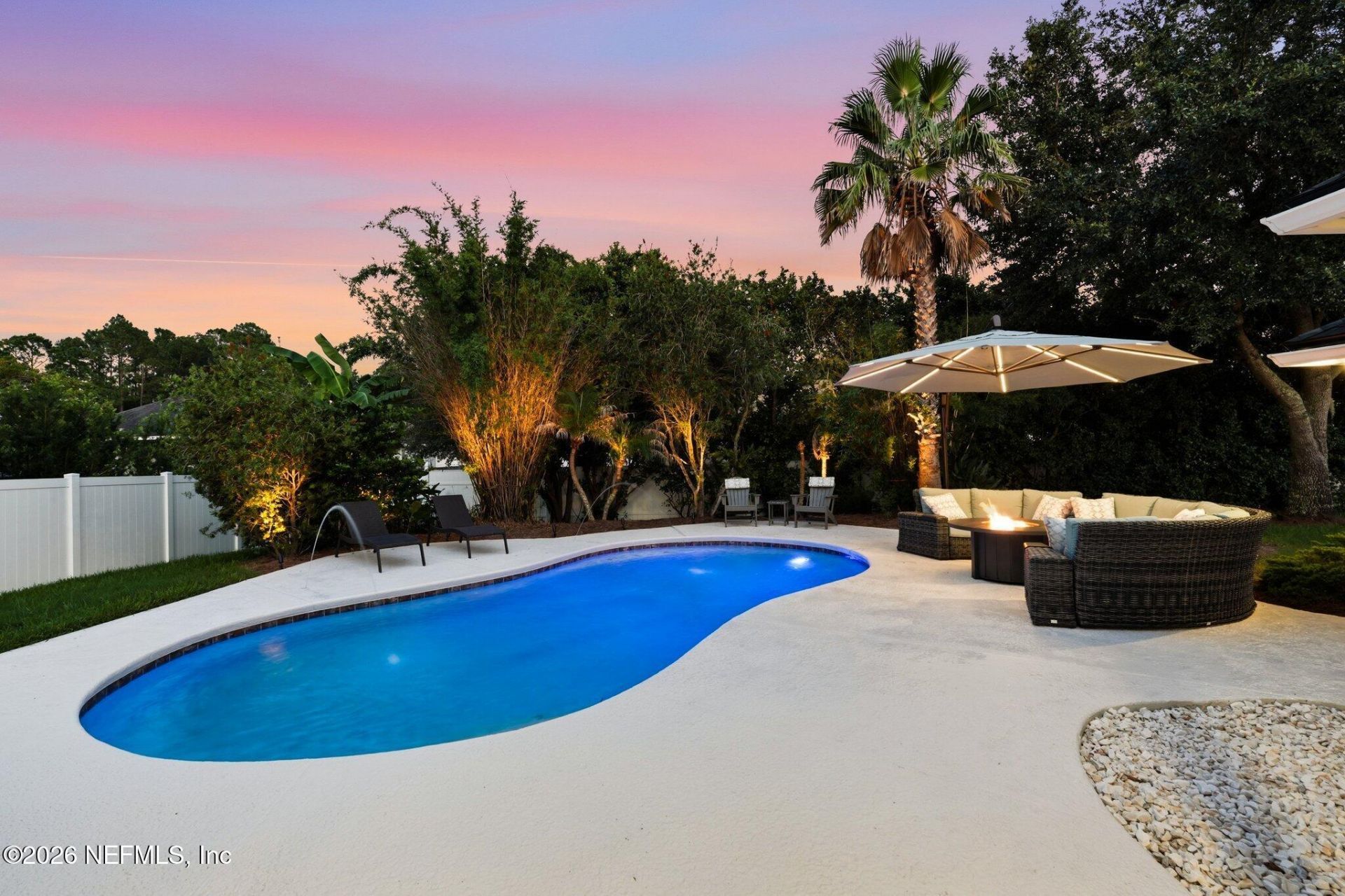 1527 Royal County Drive, Jacksonville, FL 32221 Photo