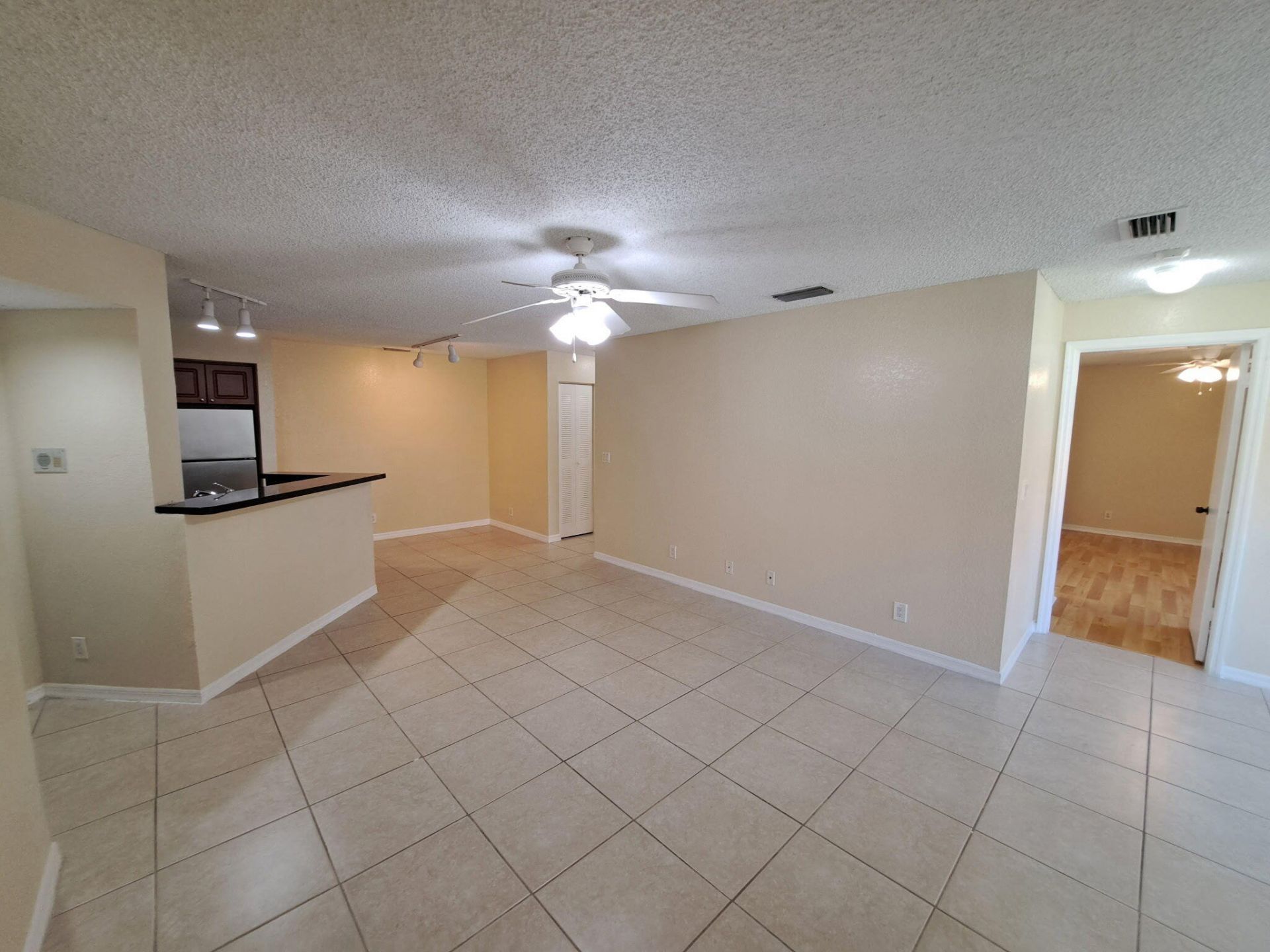 3470 Pinewalk Drive N, Unit 212, Margate, FL 33063 Photo