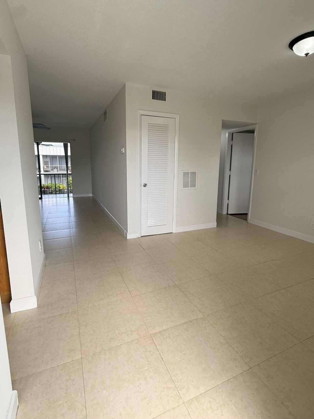 875 NW 13th Street, Unit 405, Boca Raton, FL 33486 Photo