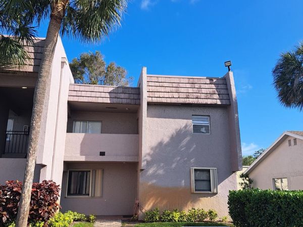 2929 ZORNO Way, Unit 207, Delray Beach, FL 33445