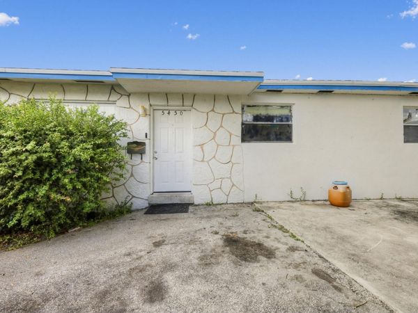 5450 FLETCHER Street, Hollywood, FL 33021