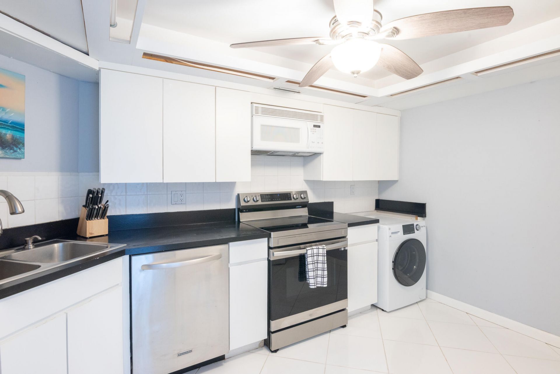2400 Presidential Way, Unit PH6, West Palm Beach, FL 33401 Photo