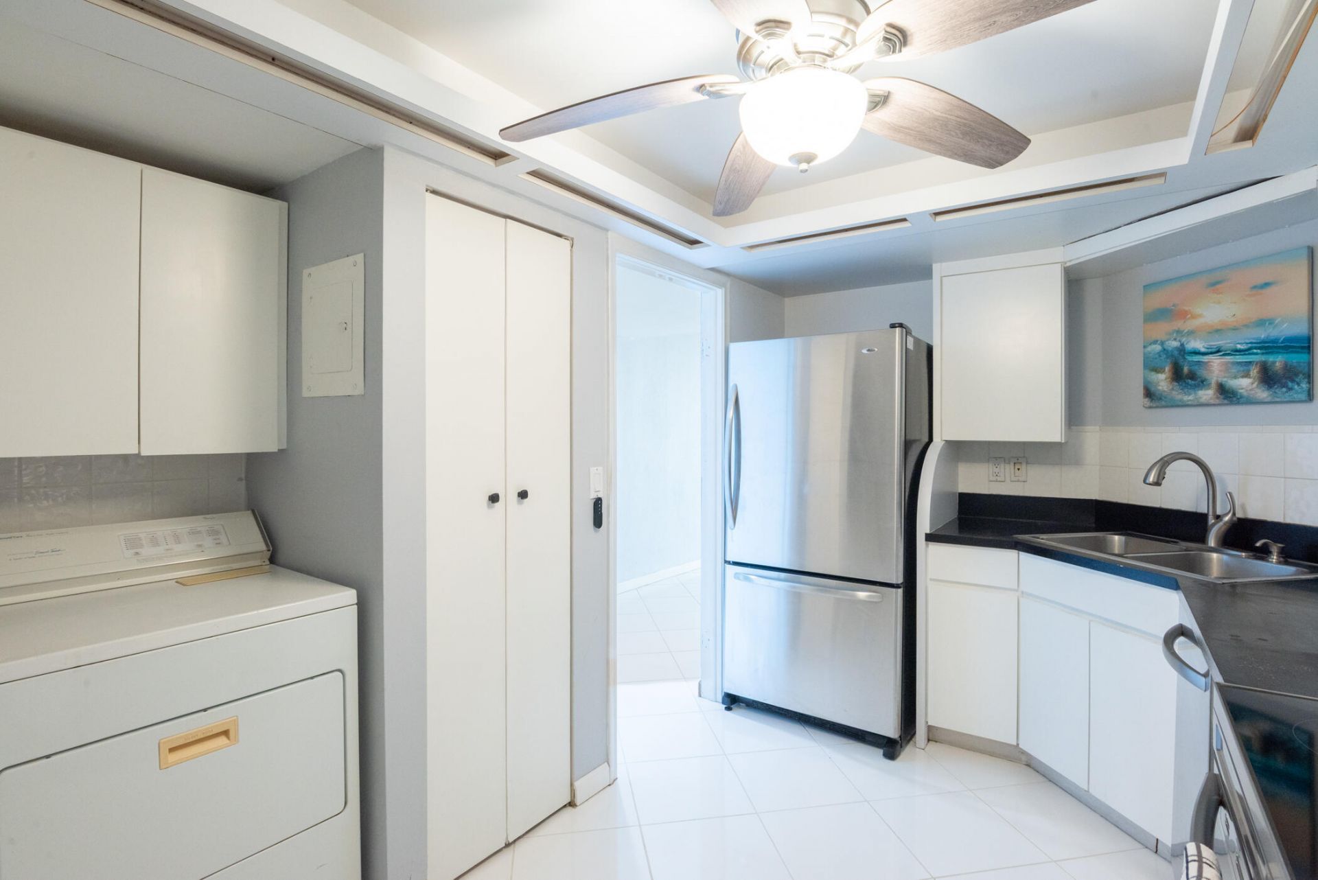 2400 Presidential Way, Unit PH6, West Palm Beach, FL 33401 Photo