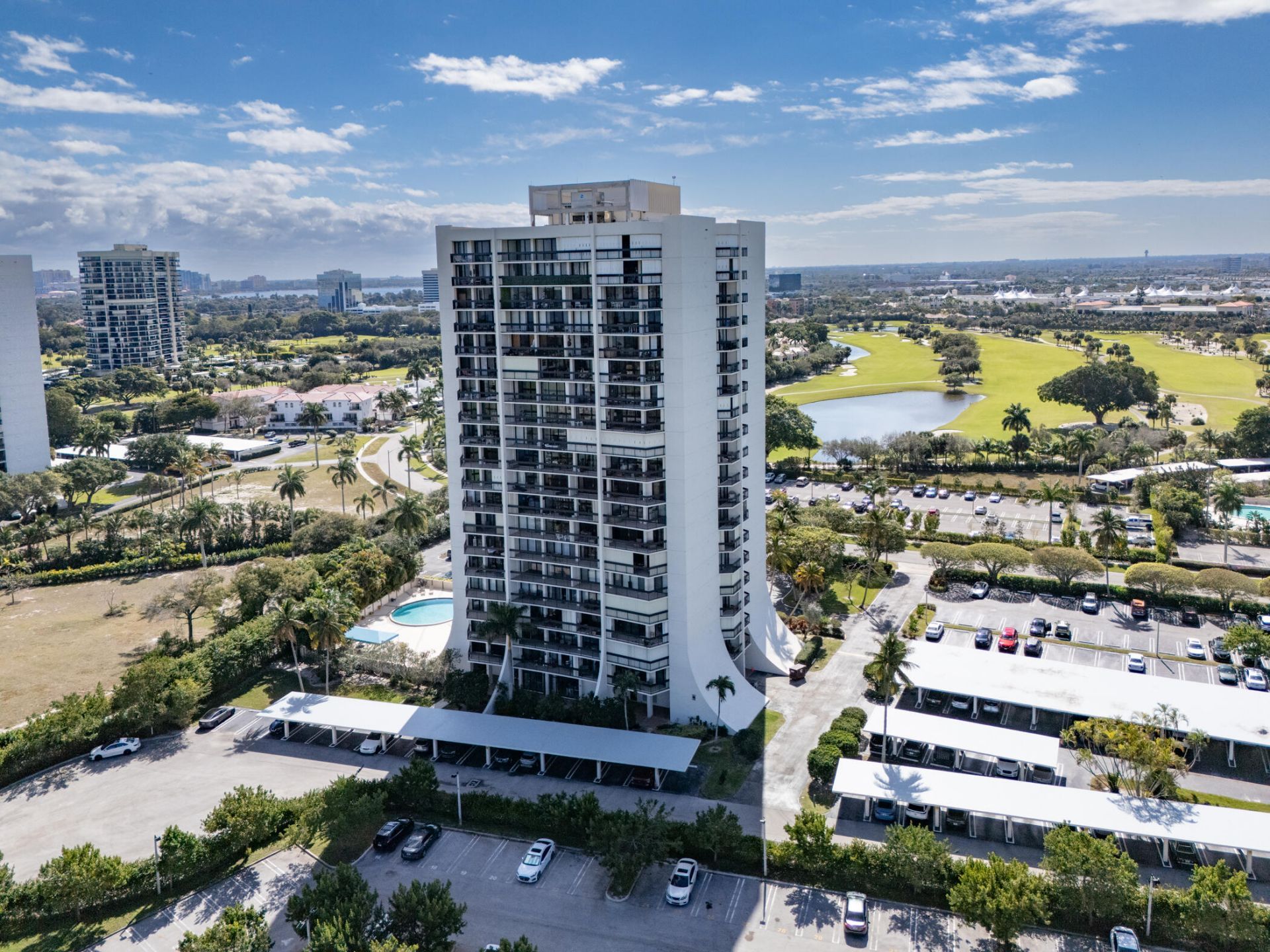2400 Presidential Way, Unit PH6, West Palm Beach, FL 33401 Photo