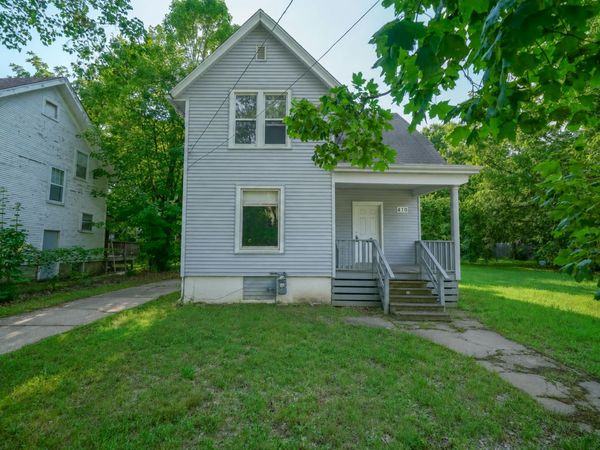 410 Albert Avenue , Rockford, IL 61101