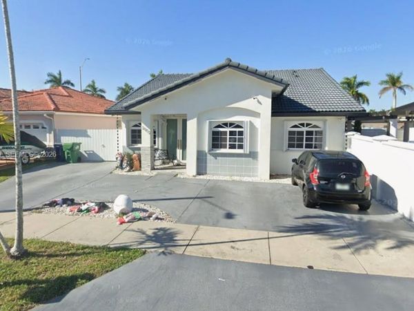 2902 SW 136th Ct , Miami, FL 33175