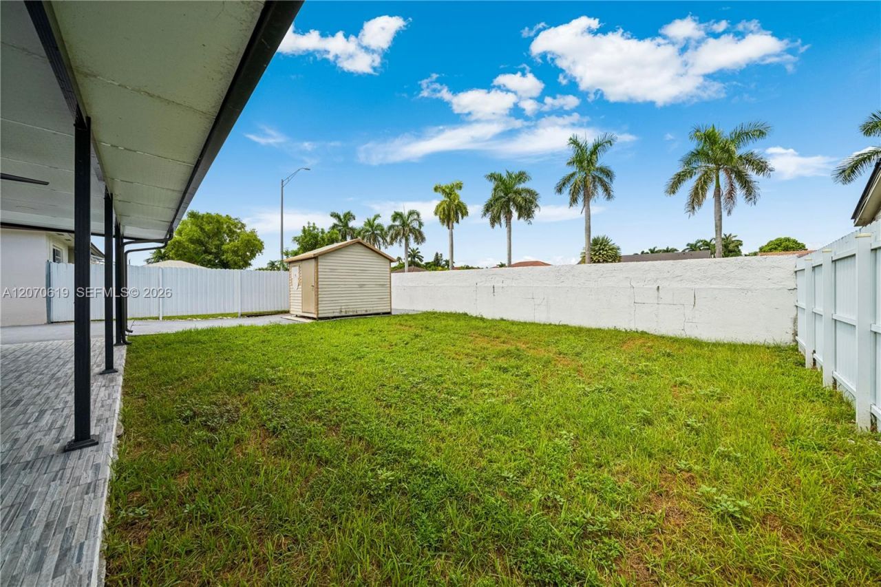 2902 SW 136th Ct , Miami, FL 33175 Photo