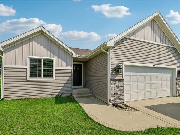3011 NW 28th Street NW, Ankeny, IA 50023